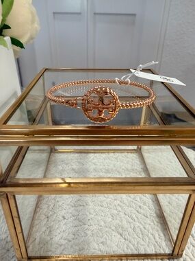 Tory Burch Rose Gold Rope Logo Hinge Bracelet.  - NWT (Size 6)